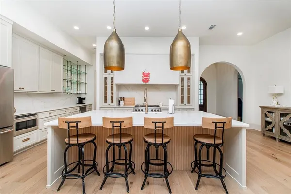 $899,999 | 5009 Twin River Place, Covington, LA 70433