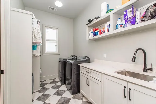 $975,000 | 5009 Twin River Place, Covington, LA 70433