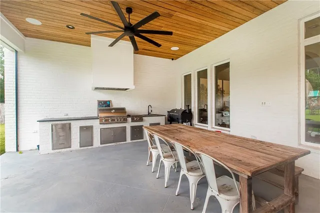 $975,000 | 5009 Twin River Place, Covington, LA 70433