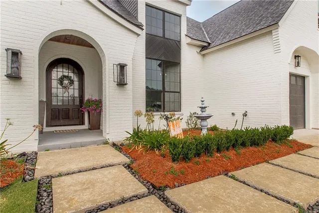 $975,000 | 5009 Twin River Place, Covington, LA 70433
