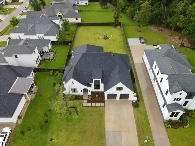 $975,000 | 5009 Twin River Place, Covington, LA 70433