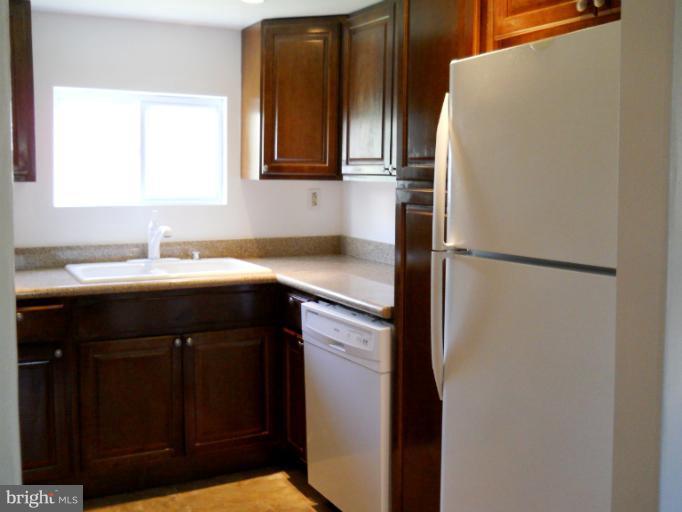 404 Barbersville Road Laurel, MD 20724 - Photo 19 of 20 Upgraded Kitchen