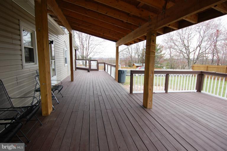 404 Barbersville Road Laurel, MD 20724 - Photo 7 of 20 Deck