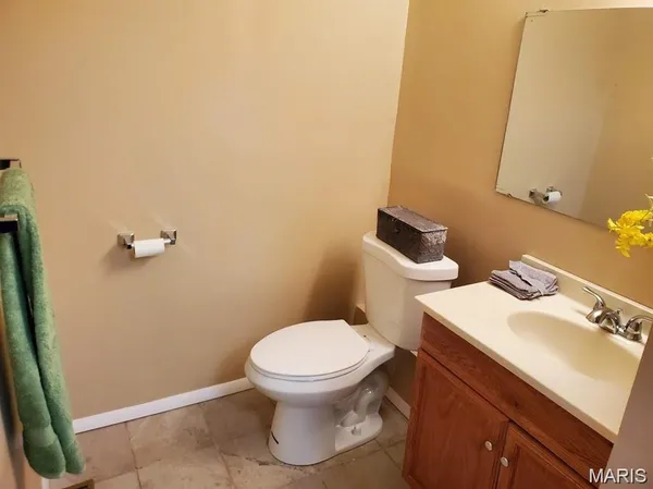 $800 | 2761 Gravois Avenue, Unit 1F, St. Louis, MO 63118