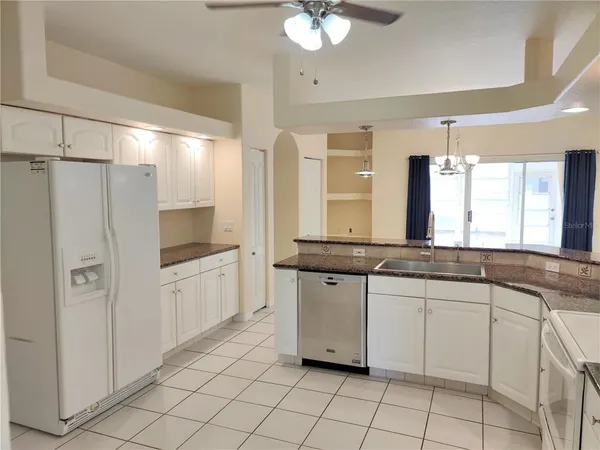 $2,300 | 5883 Monroe Road, Venice, FL 34293