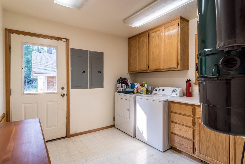 6123 Takilma Road Cave Junction, OR 97523 - Photo 22 of 31 Additional Photo
