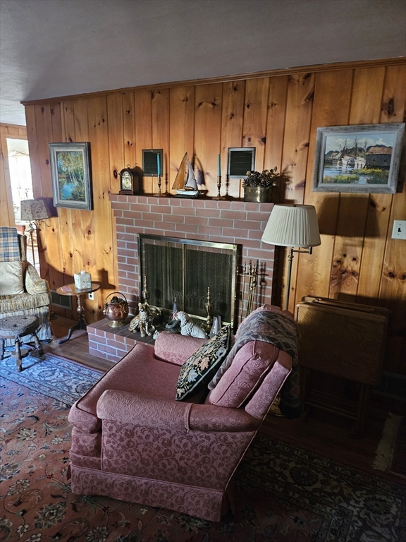 26 Pine Tree Road Chatham, MA 02659 - Photo 8 of 31 Gallery Image 8