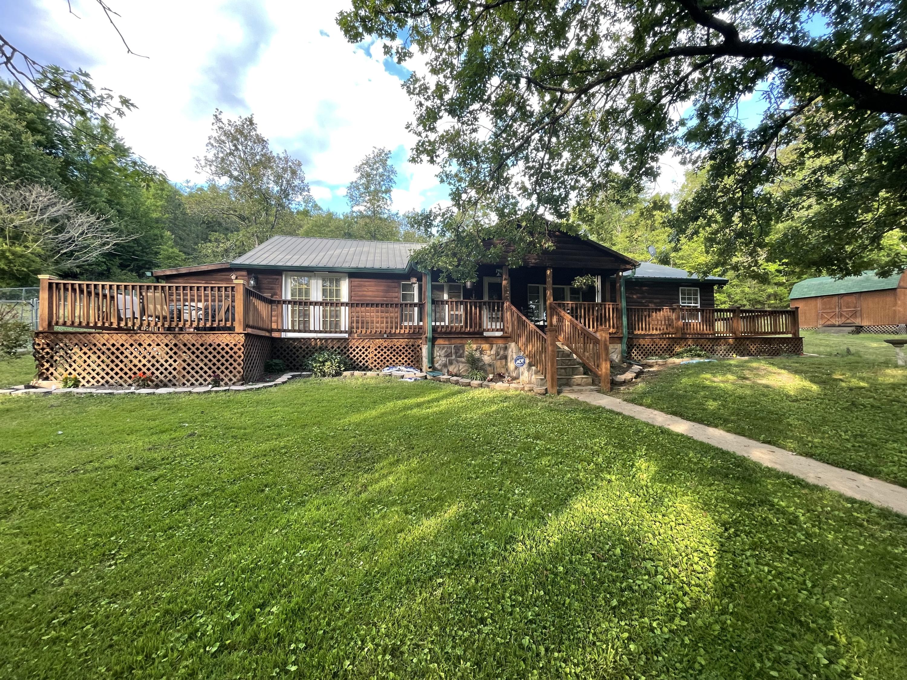 1221 Coffelt Road Hixson, TN 37343 - Photo 27 of 33 Front yard