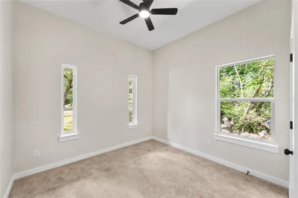 $289,900 | 108 Parkside Drive, Trinidad, TX 75163