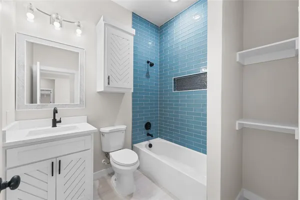 $289,900 | 108 Parkside Drive, Trinidad, TX 75163