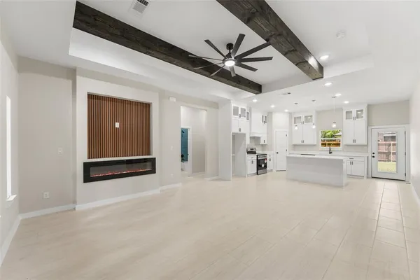 $289,900 | 108 Parkside Drive, Trinidad, TX 75163