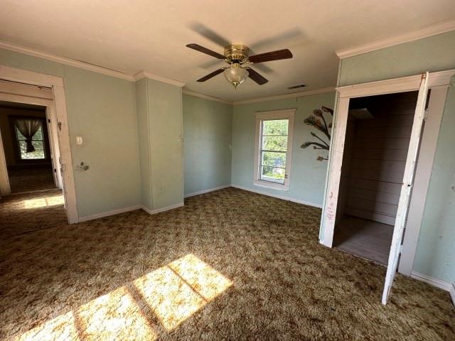 202 Mill Street Valley View, TX 76272 - Photo 17 of 22 a view of livingroom with hardwood floor and a ceiling fan