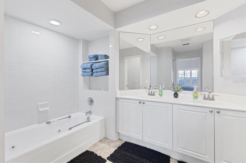 3605 54th Drive West, Unit 104 Bradenton, FL 34210 - Photo 21 of 65