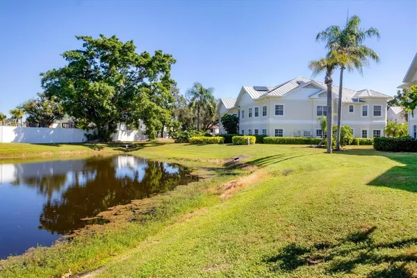 $4,000 | 3605 54th Drive West, Unit 104, Bradenton, FL 34210