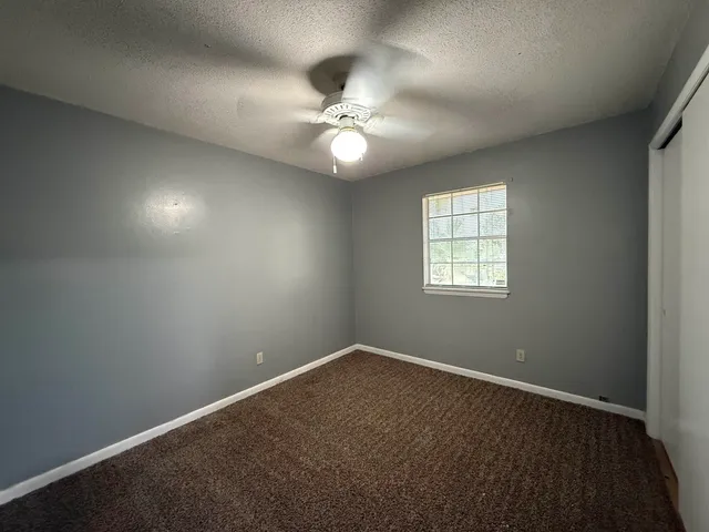 $1,550 | 258 North Villas Court, Unit A, Tallahassee, FL 32303