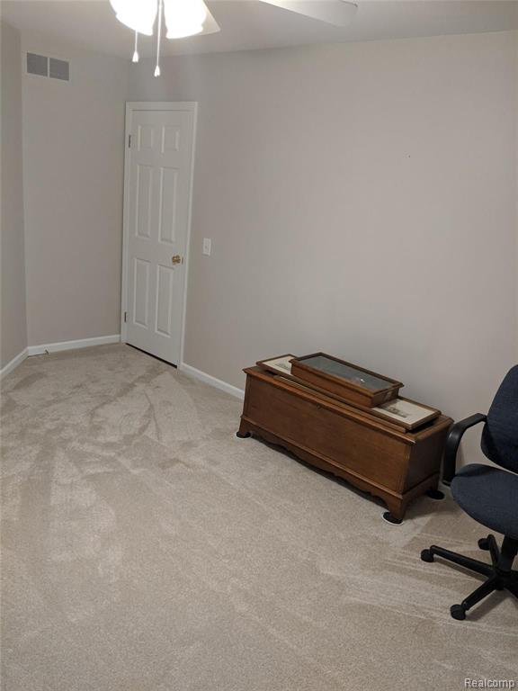 3255 Fairgrove Terrace Rochester Hills, MI 48309 - Photo 21 of 38