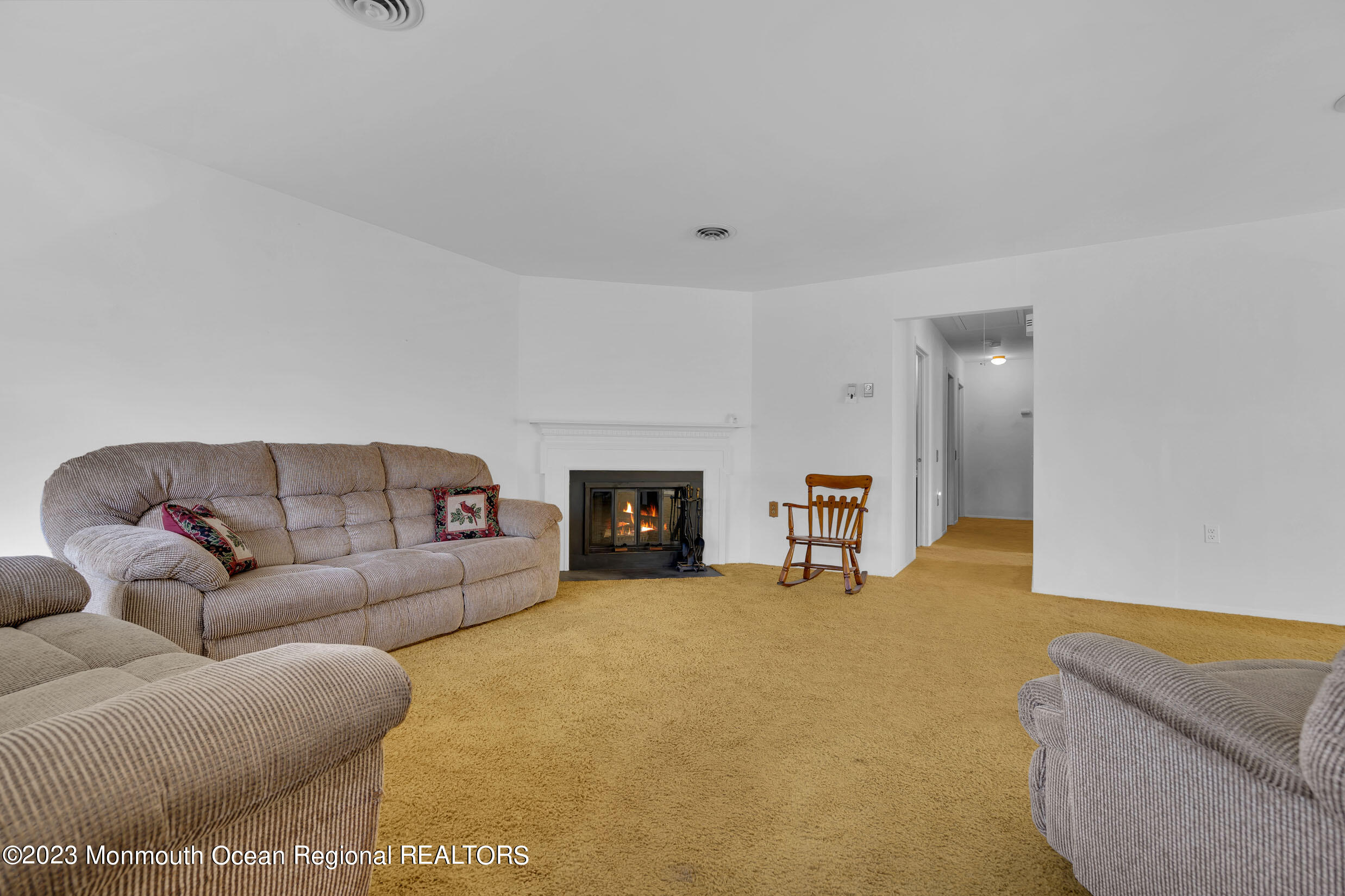 139B Sunset Road, Unit B Whiting, NJ 08759 - Photo 8 of 31 5 (3)