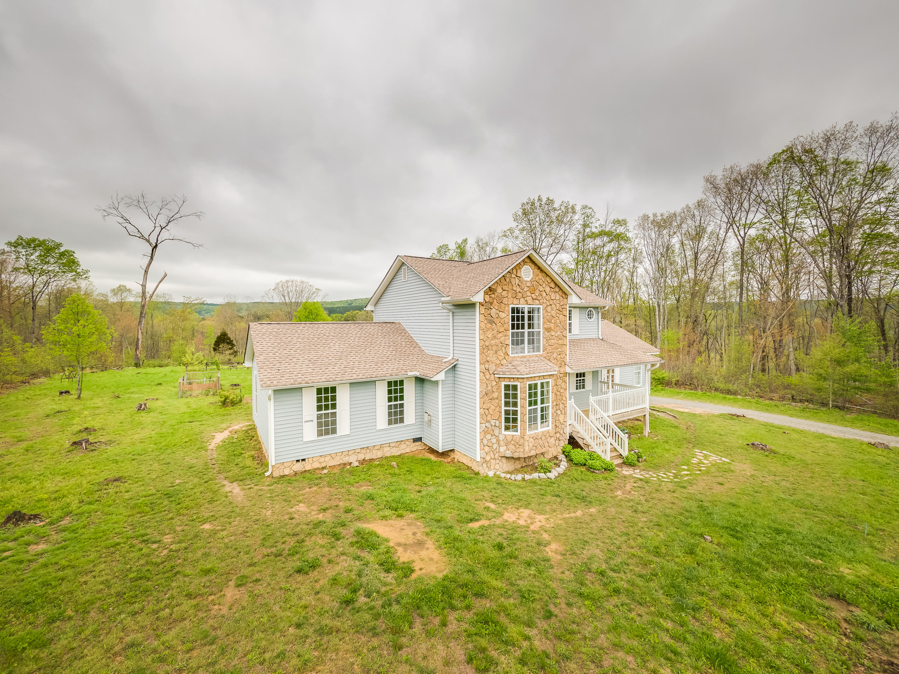 395 Echo Pt Road Dunlap, TN 37327 - Photo 30 of 38 395_EchoPointRd-46