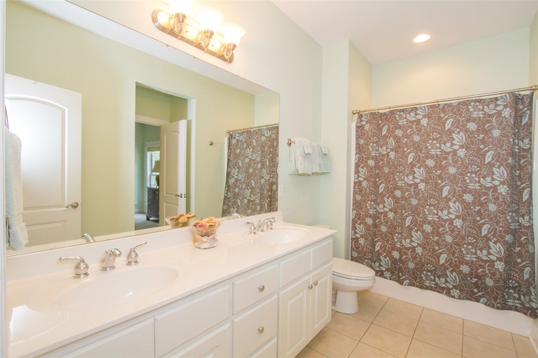 127 Rivendell Drive Anderson, SC 29621 - Photo 22 of 35