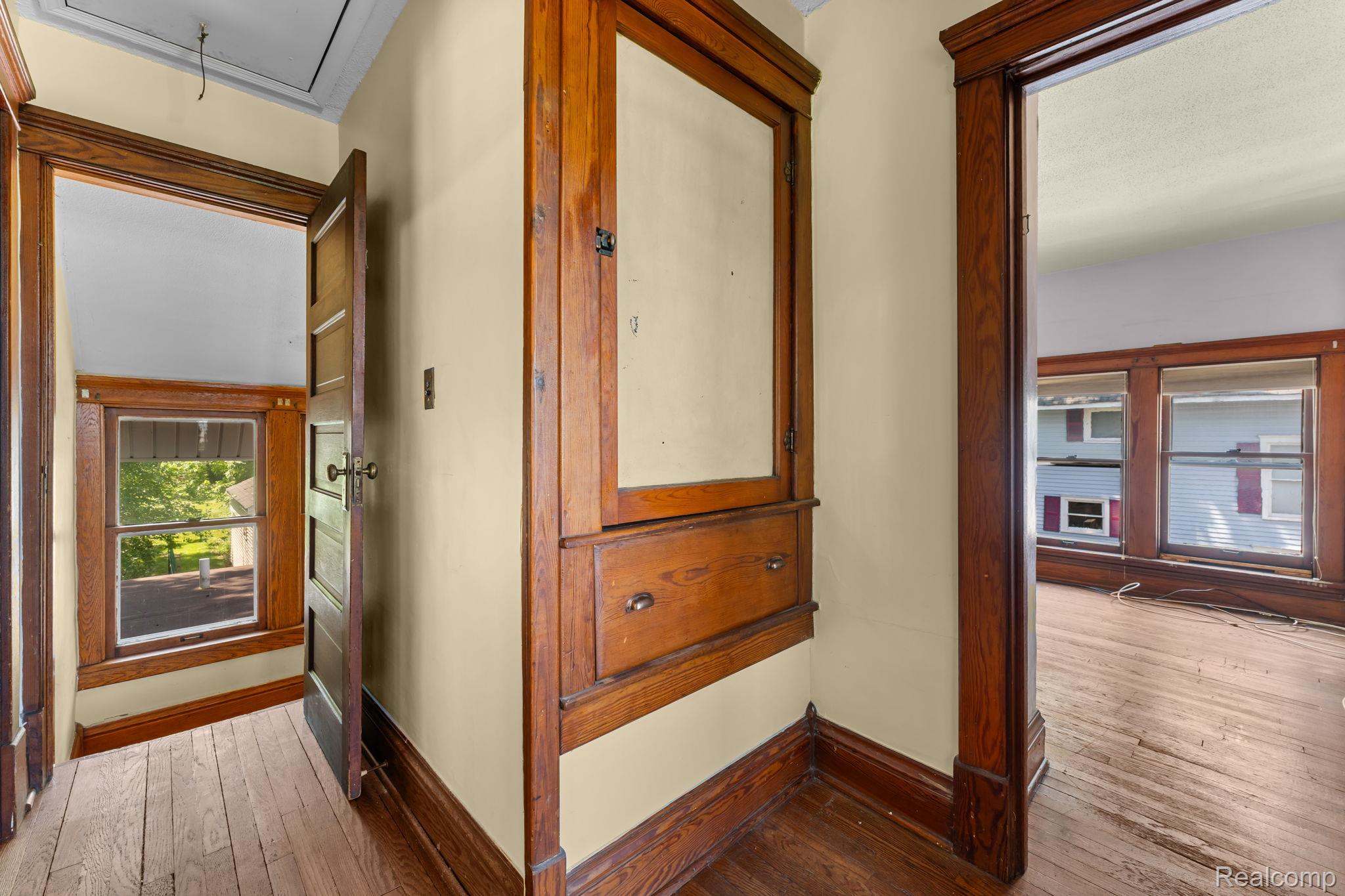 138 East Square Lake Road Troy, MI 48085 - Photo 36 of 55 40-web-or-mls-DSC01197.jpg