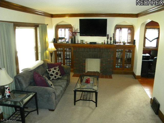 6134 Kelsey Road Parma, OH 44129 - Photo 5 of 25