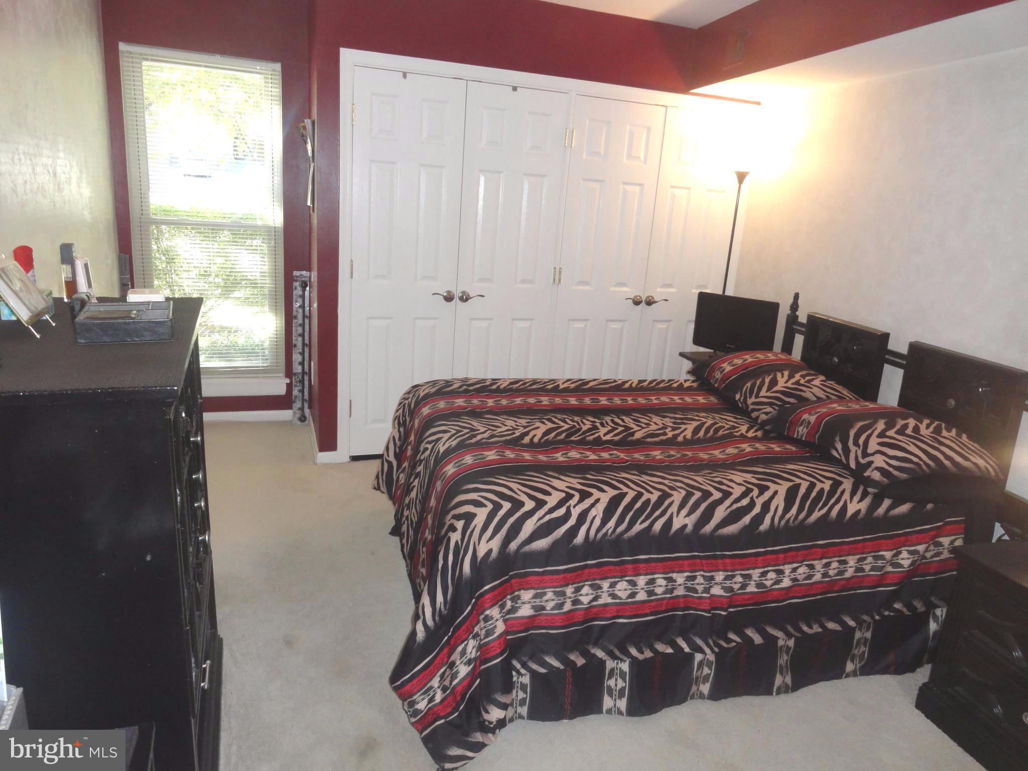 5802 Royal Ridge Drive, Unit B Springfield, VA 22152 - Photo 12 of 26 Bedroom (Master)