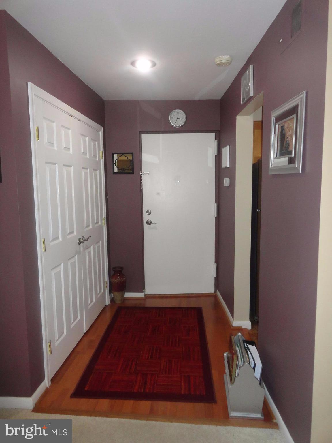 5802 Royal Ridge Drive, Unit B Springfield, VA 22152 - Photo 10 of 26 Interior (General)