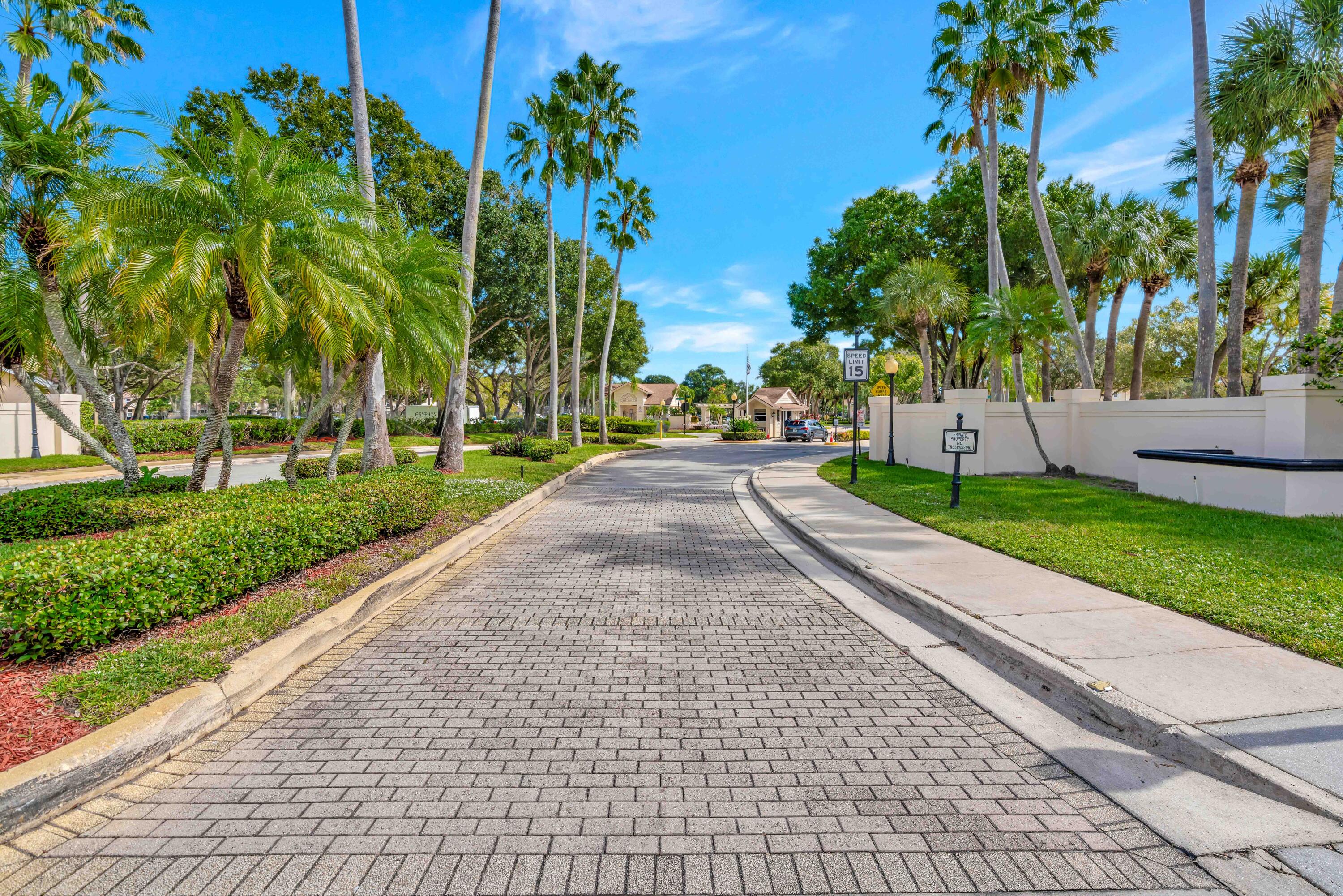 8157 Andover Court, Unit 57D Lake Clarke Shores, FL 33406 - Photo 2 of 36 2