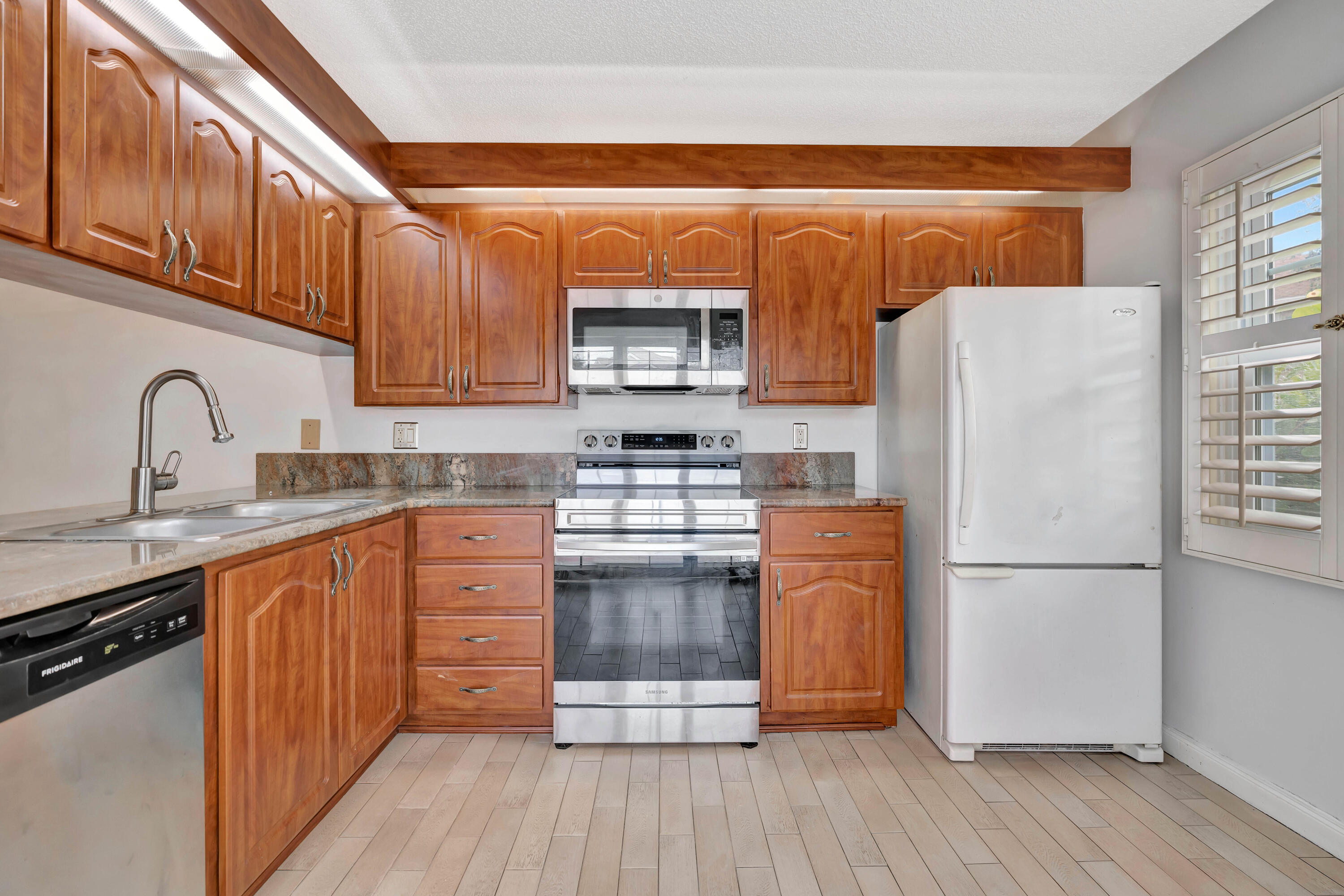 8157 Andover Court, Unit 57D Lake Clarke Shores, FL 33406 - Photo 21 of 36 20