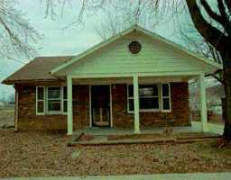 7521 3rd Street Road Louisville, KY 40214 - Photo 1 of 1 Primary Photo