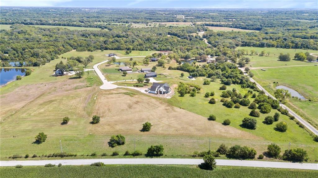 21350 Deer Ridge Dr Spring Hill Spring Hill, KS 66083 - Photo 15 of 22