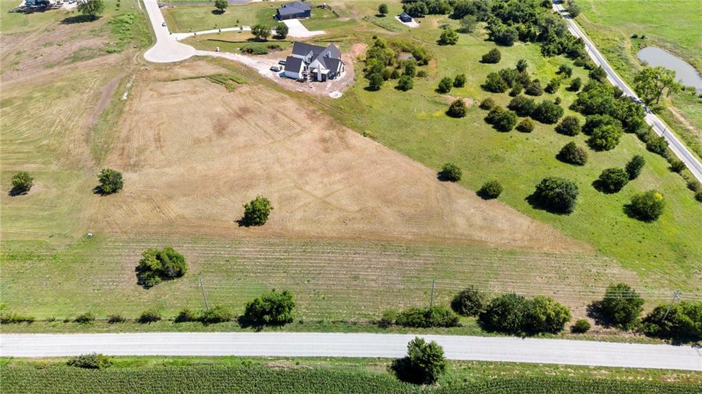 21350 Deer Ridge Dr Spring Hill Spring Hill, KS 66083 - Photo 16 of 22