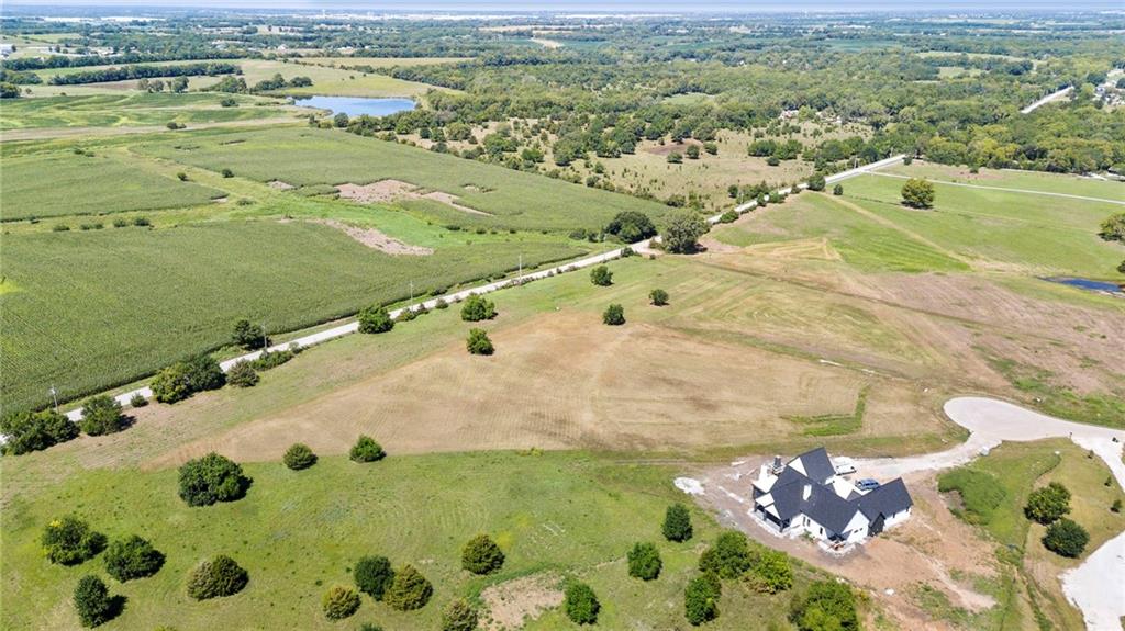 21350 Deer Ridge Dr Spring Hill Spring Hill, KS 66083 - Photo 20 of 22