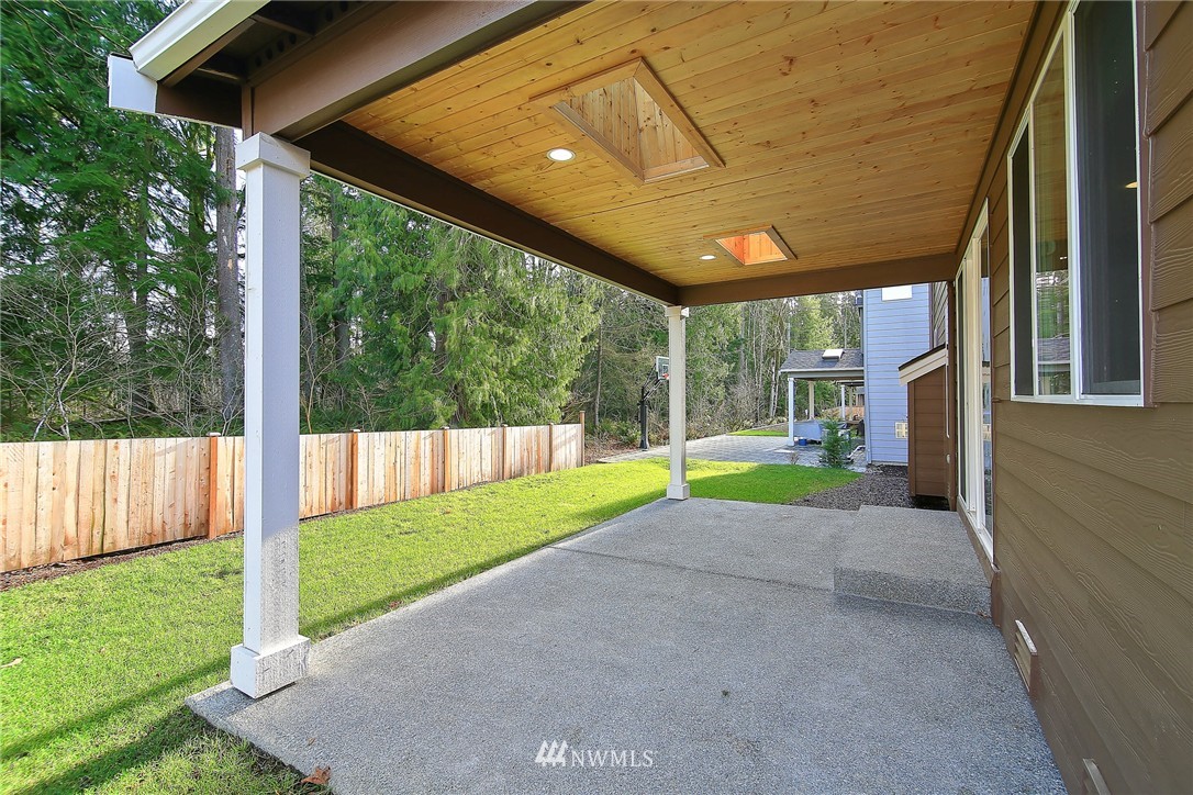 18908 179th Place Southeast Renton, WA 98058 - Photo 3 of 23 Gallery Image 3