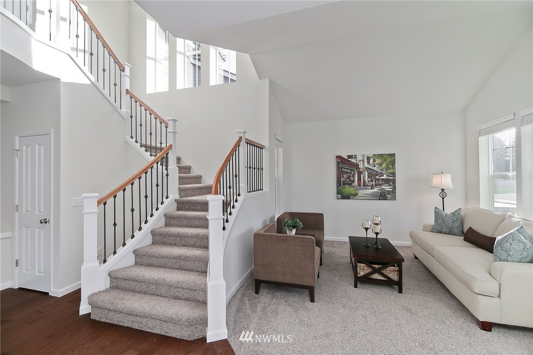 18908 179th Place Southeast Renton, WA 98058 - Photo 7 of 23 Gallery Image 7