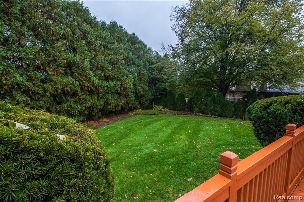 35526 Springvale Street Farmington Hills, MI 48331 - Photo 48 of 51