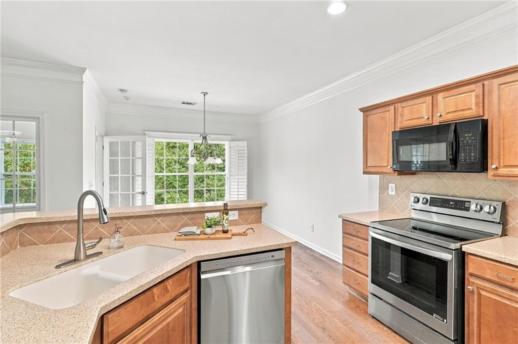 129 Holiday Road, Unit 64 Buford, GA 30518 - Photo 11 of 45 Gallery Image 11