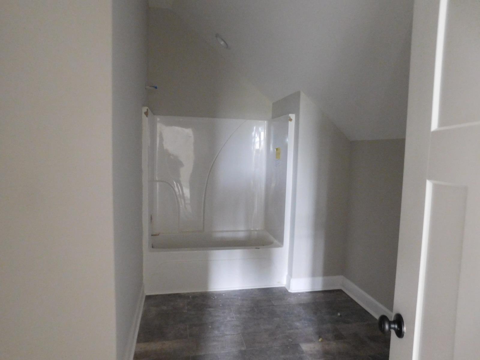 1431 Old Lake Road Lewisburg, TN 37091 - Photo 21 of 29 Gallery Image 21