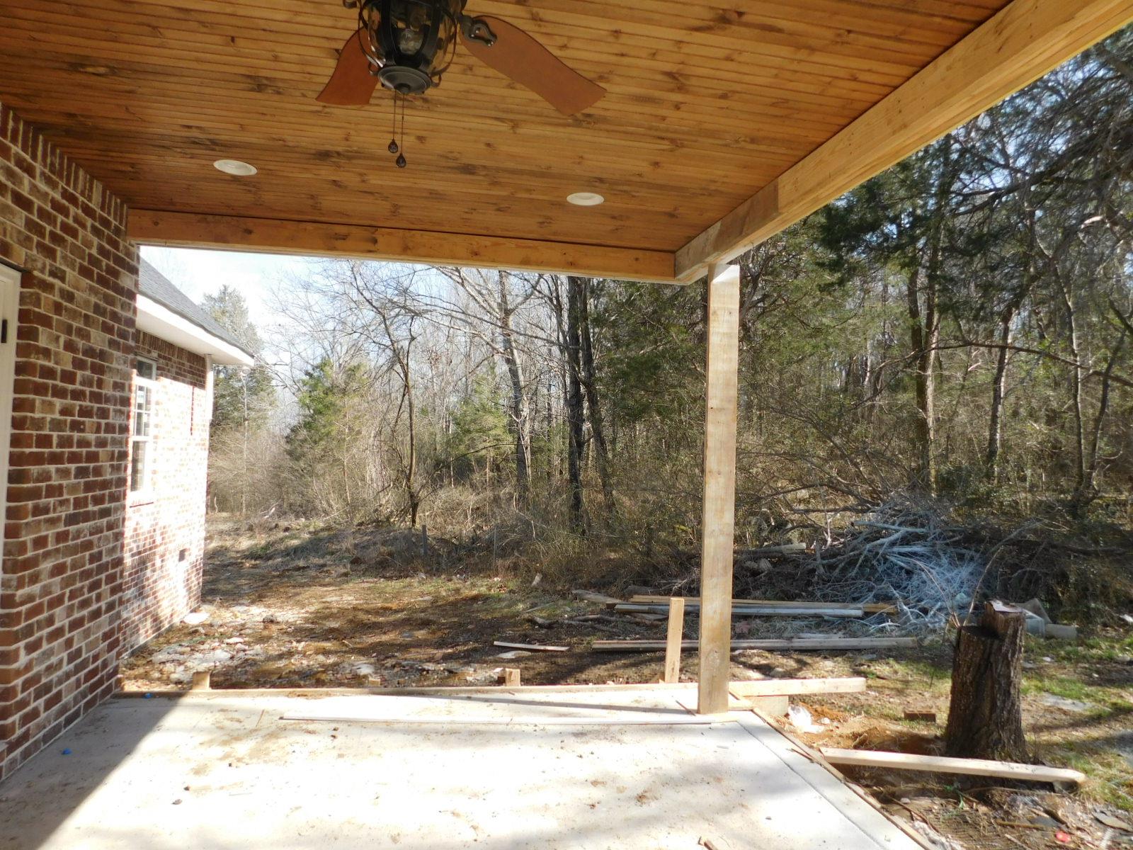 1431 Old Lake Road Lewisburg, TN 37091 - Photo 7 of 29 Back porch
