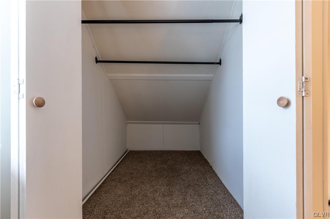 3061 Blacksmith Way Hellertown, PA 18055 - Photo 16 of 27