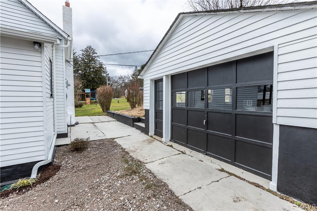 3061 Blacksmith Way Hellertown, PA 18055 - Photo 21 of 27