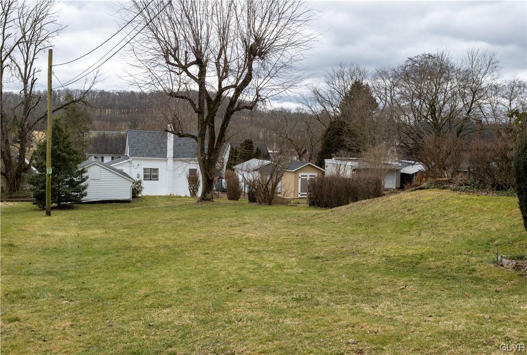 3061 Blacksmith Way Hellertown, PA 18055 - Photo 25 of 27