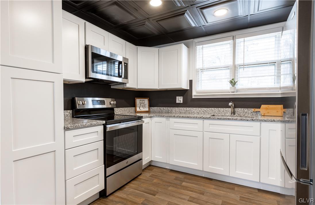 3061 Blacksmith Way Hellertown, PA 18055 - Photo 4 of 27