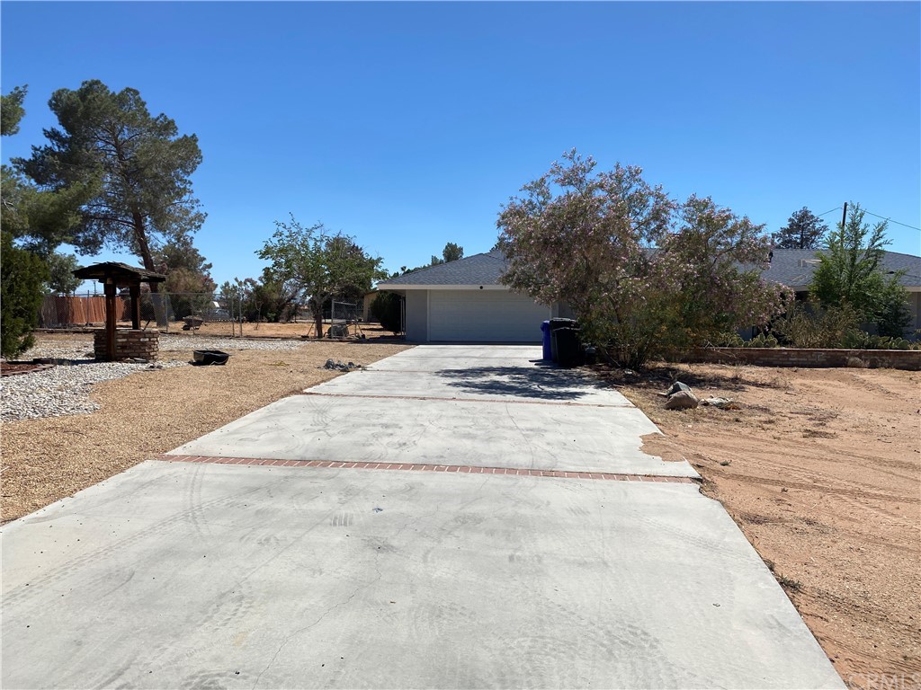 14880 Dakota Road Apple Valley, CA 92307 - Photo 1 of 1 Gallery Image 1