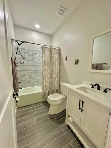 $288,000 | 12634 Northwest Twin Oaks Drive, Bristol, FL 32321