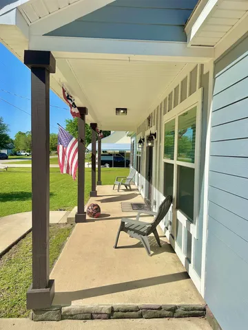 $288,000 | 12634 Northwest Twin Oaks Drive, Bristol, FL 32321