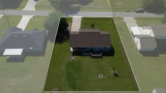 $288,000 | 12634 Northwest Twin Oaks Drive, Bristol, FL 32321