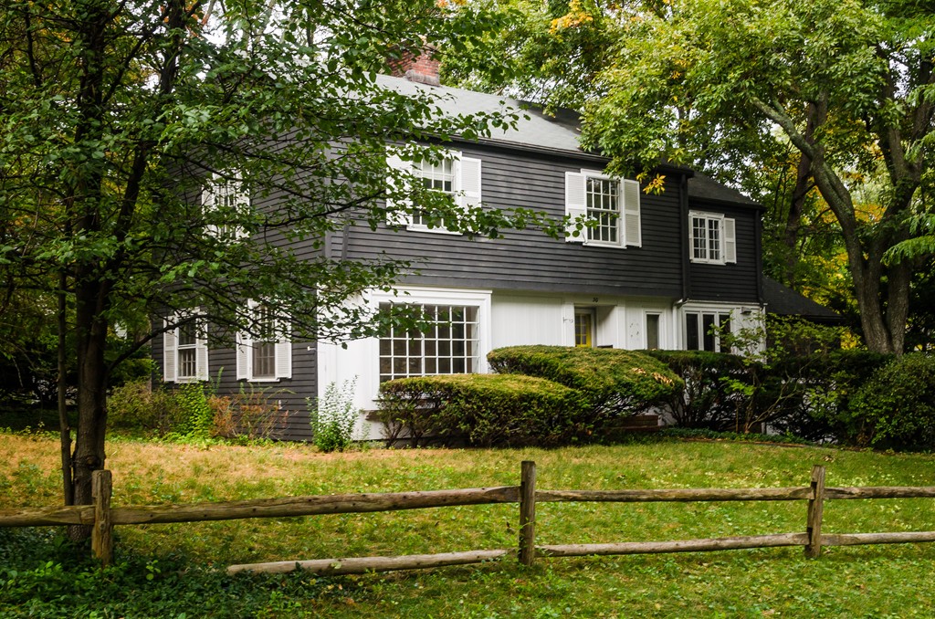30 Preston Road Lexington, MA 02420 - Photo 3 of 12