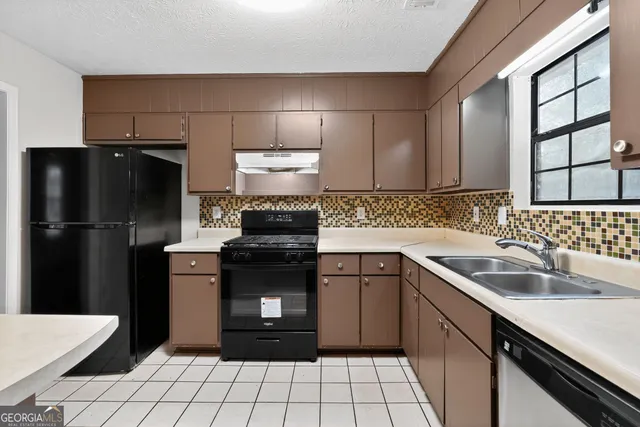 $214,900 | 5789 Dorian Court, Lithonia, GA 30058