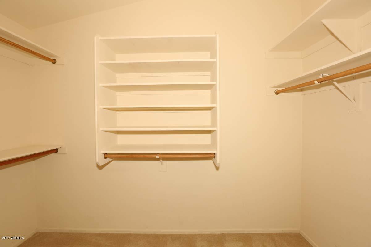 4625 East Swilling Road Phoenix, AZ 85050 - Photo 25 of 33 Master Walk-in Closet